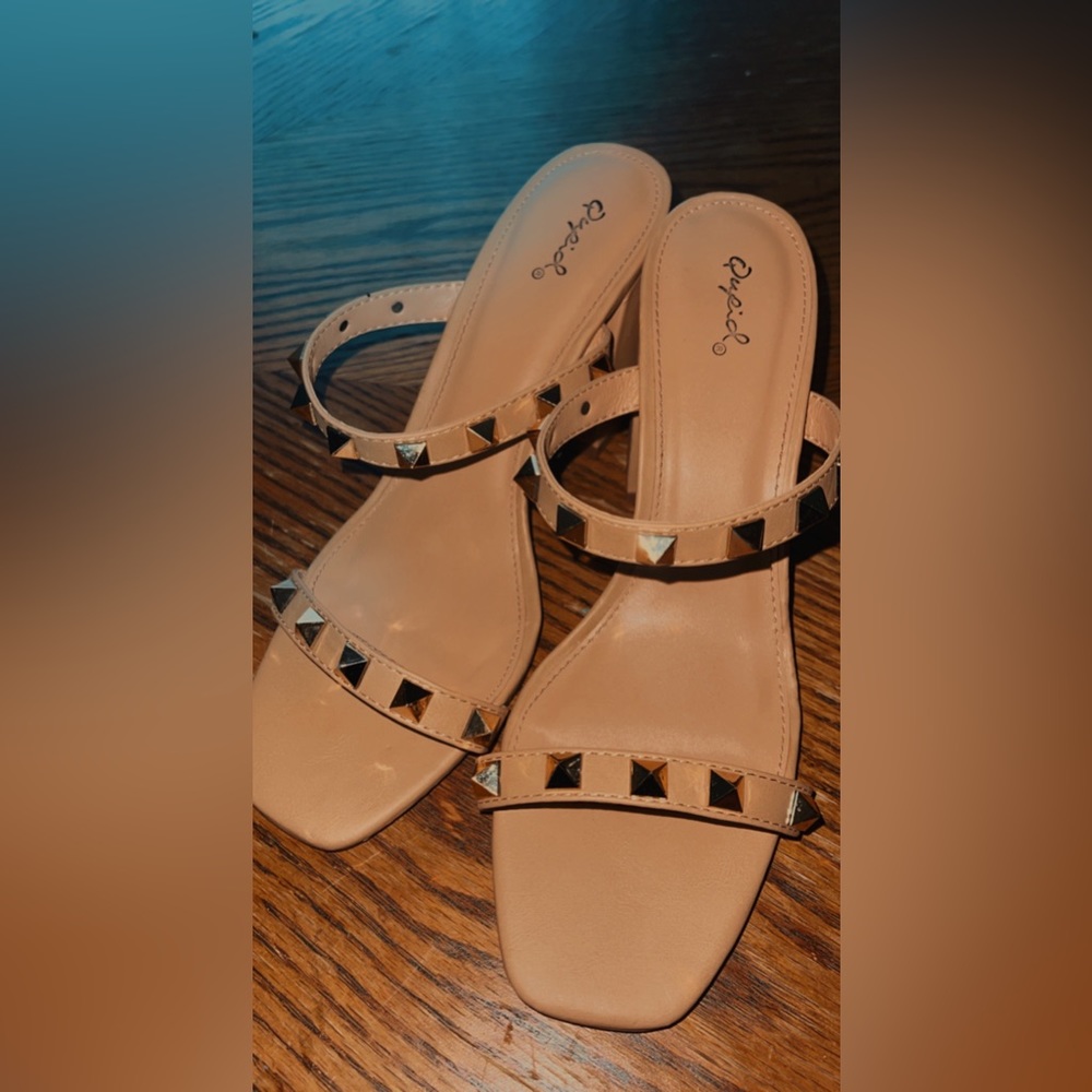 Qupid Heels.. (Will ship same day as purchased)